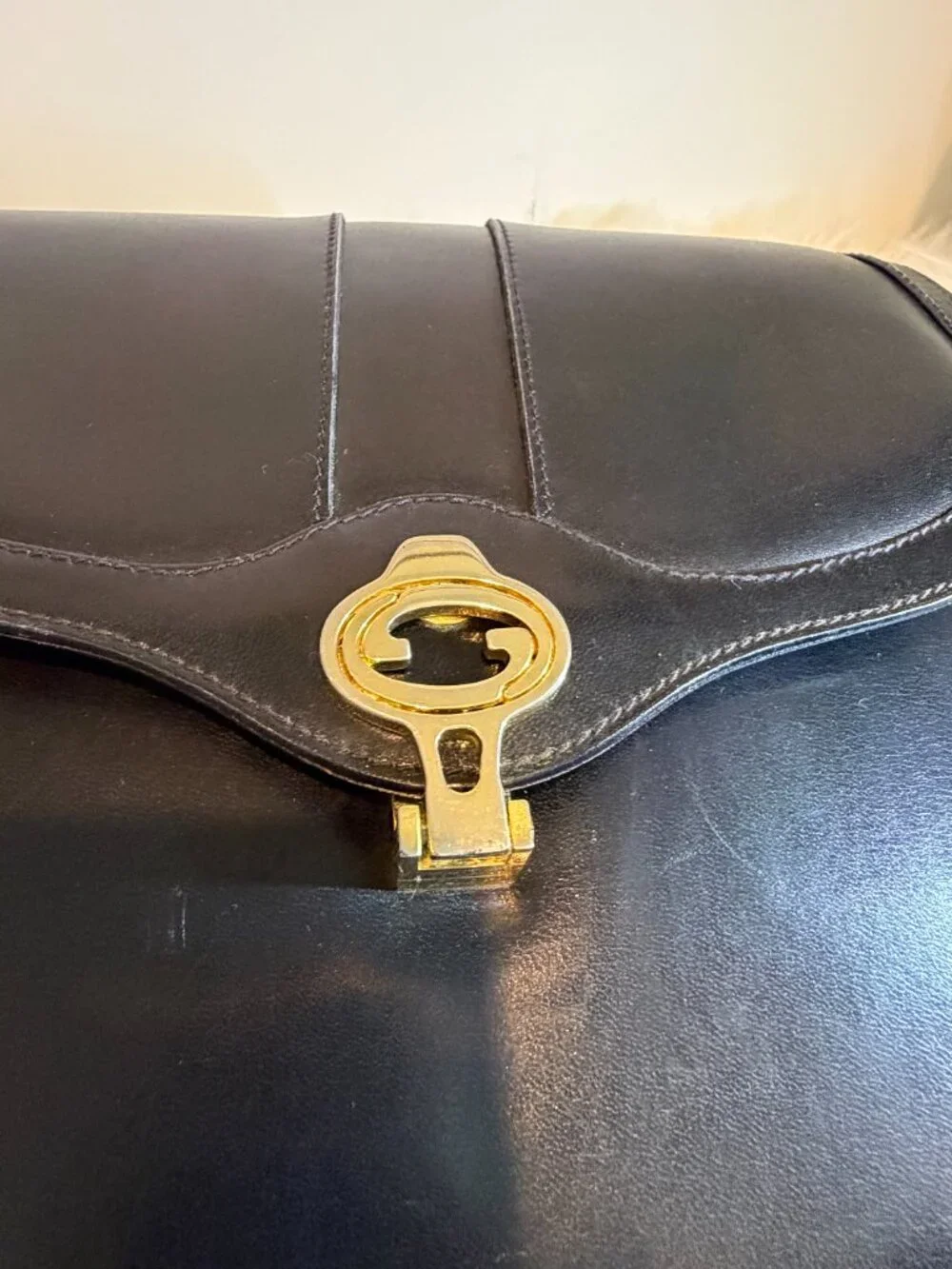 Vintage Gucci Black Box Calf Leather Saddle Shoulder Bag